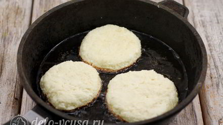 Рецепт сырников с манкой