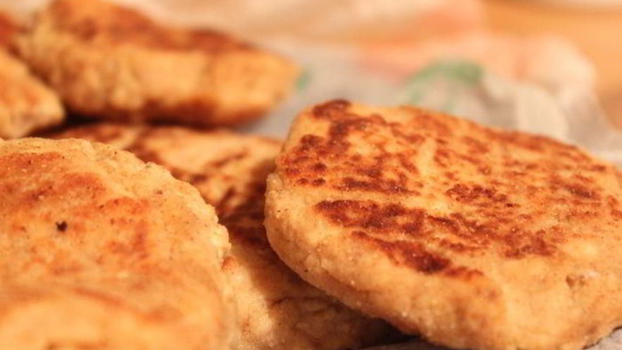 Рецепт сырников с яблоком и корицей