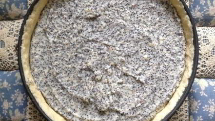 Рецепт творожника с маком и миндалем