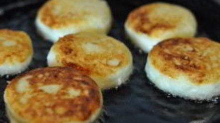 Рецепт творожников с манкой