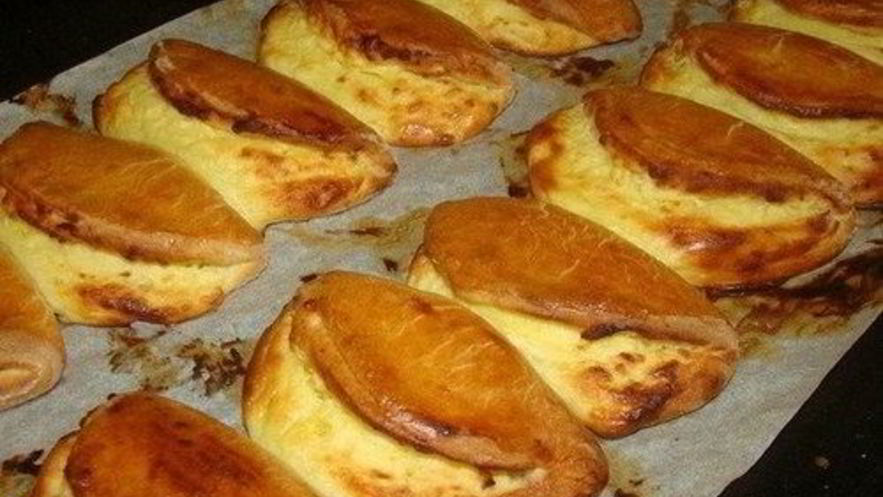 Рецепт творожных сочников с ванильной начинкой