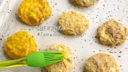 Рецепт запеченных нежных сырников из творога и риса