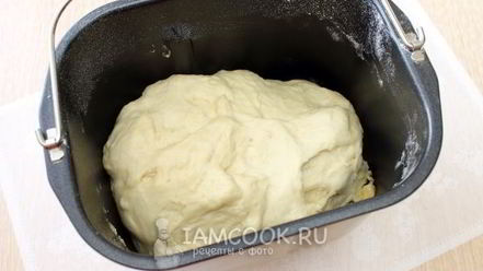 Рецепт дрожжевого теста в хлебопечке для пирогов