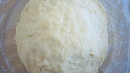 Рецепт нежного дрожжевого теста на кефире