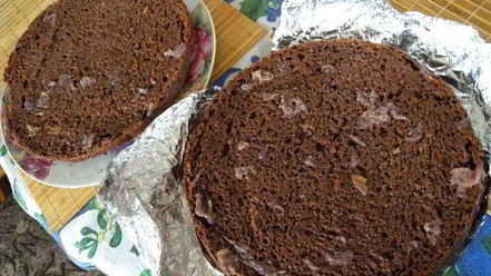 Рецепт шоколадного теста на дрожжах для выпечки