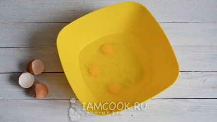 Рецепт тонкого теста для пиццы без дрожжей