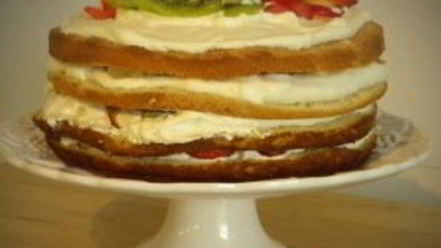 Рецепт бисквитна-фруктового торт