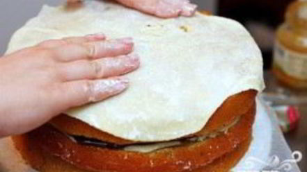 Рецепт фисташкового торта с марципаном и шоколадной глазурью