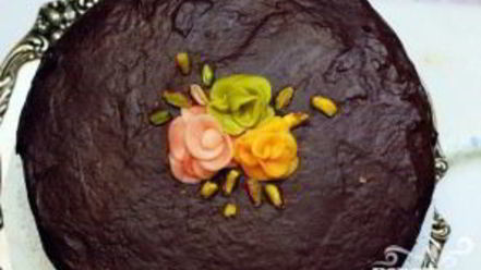 Рецепт фисташкового торта с марципаном и шоколадной глазурью