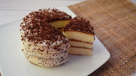 Рецепт маленького бисквитного торта