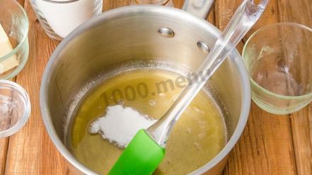 Рецепт медового торта со сметанным кремом классический