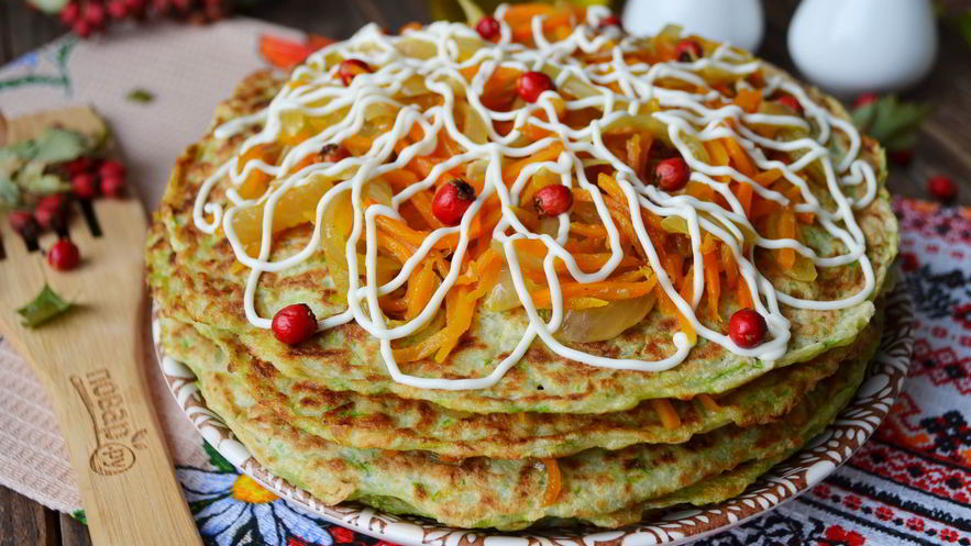 Рецепт торта из кабачков с морковью и луком