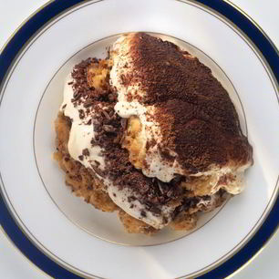 Рецепт Торта из печенья Рыбки со сметаной