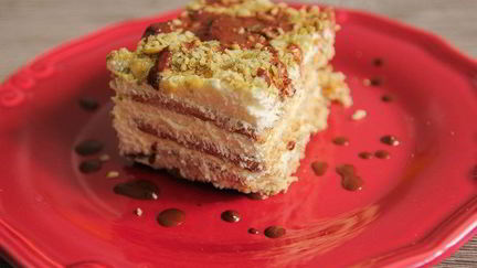 Рецепт Торта из печенья Юбилейное без выпечки