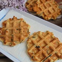 Амарантовые вафли с морской капустой