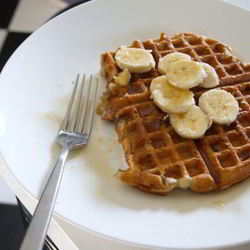 Рецепт Бананова-ореховых вафли