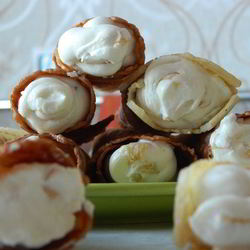 Рецепт Хрустящих вафель с маскарпоне и фруктами