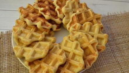 Рецепт творожных вафель с гречневой мукой