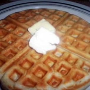 Рецепт Утренних вафель на дрожжах