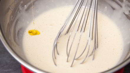 Рецепт вафель с беконом, творогом и медом