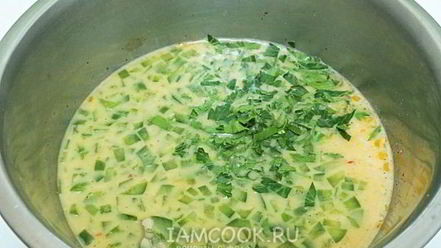 Рецепт закусочных сырных вафель с болгарским перцем и зеленью