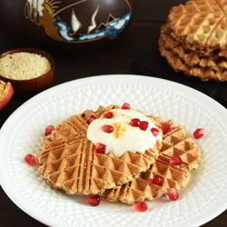 Рецепт Закусочных вафель с аджикой