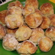 Рецепт Домашних профитролей с банановым кремом