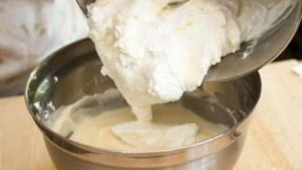 Рецепт крема для эклеров со сгущенкой