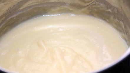 Рецепт круглых эклеров с заварным кремом