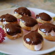 Рецепт Мини-эклеров с клубничным кремом