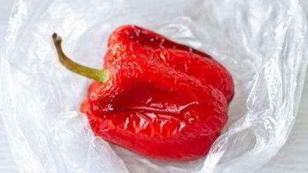 Рецепт перевернутых профитролей с сырным кремом и перцем