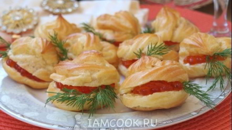 Рецепт профитролей с красной икрой