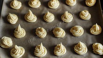 Рецепт профитролей с красной икрой