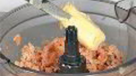 Рецепт профитролей с кремом из лосося