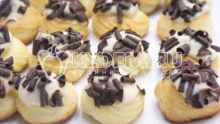 Рецепт профитролей с кремом поцелуй