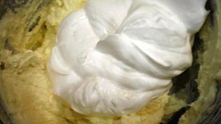 Рецепт торта с профитролями и хурмой