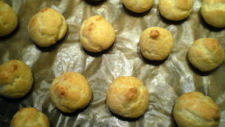 Рецепт торта с профитролями и хурмой