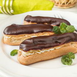 Рецепт Эклеров с итальянским сливочным кремом и шоколадом