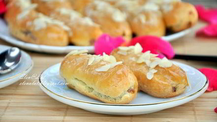 Рецепт эклеров с шоколадным кремом, карамелью и миндалем