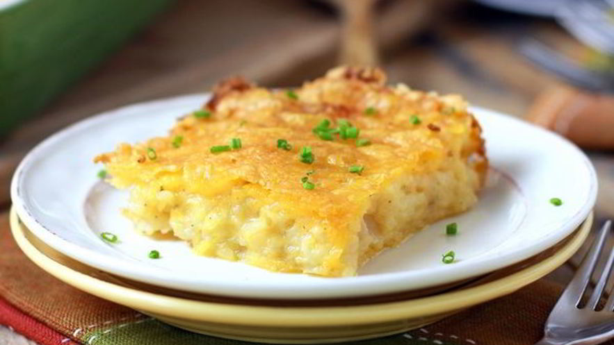 Рецепт запеканки из тертого картофеля с чесноком и сыром