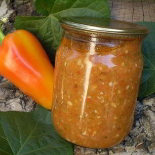 Рецепт Аджики из помидоров и чеснока