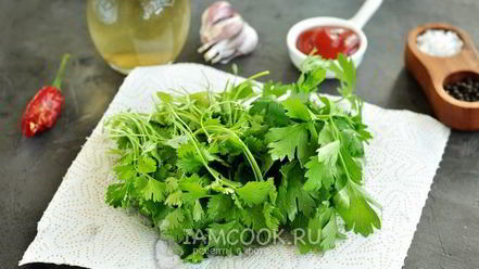 Рецепт аджики с кинзой