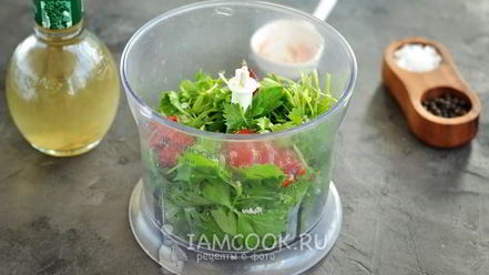 Рецепт аджики с кинзой