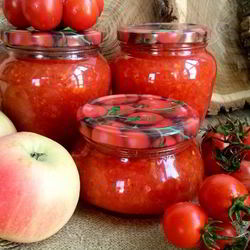 Рецепт Аджики с морковкой и яблоками
