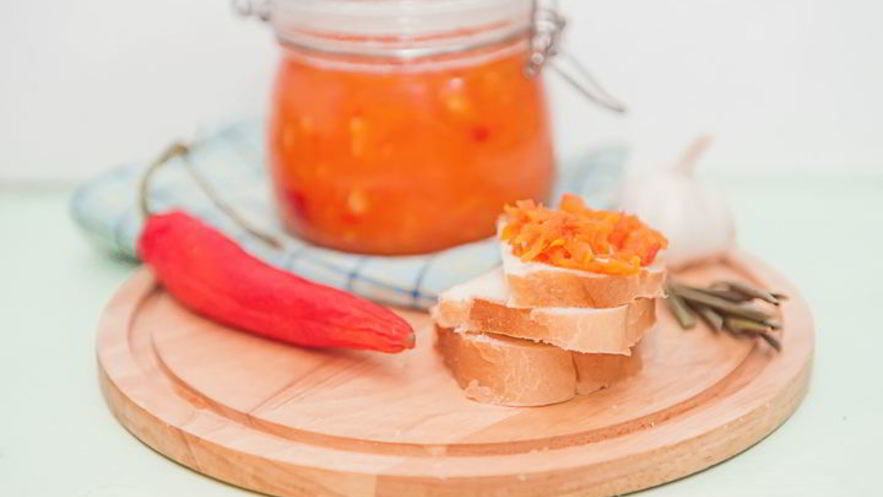 Рецепт аджики с морковью