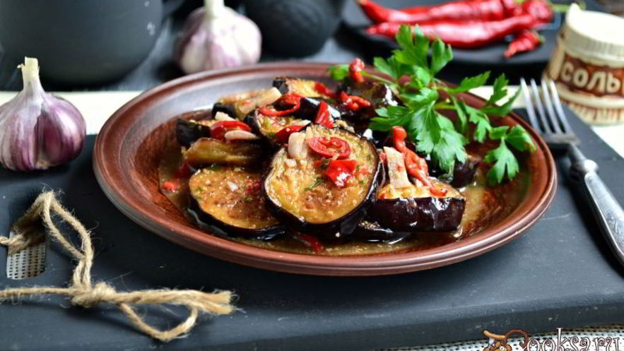 Рецепт баклажанов с острым перцем и аджикой по-грузински