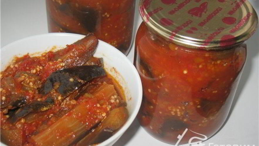 Рецепт баклажанов в аджике с яблоками