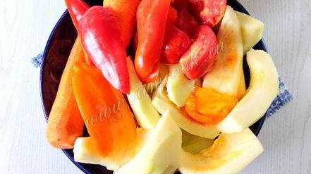 Рецепт классической аджики из кабачков на зиму