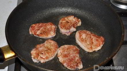 Рецепт медальонов из свиного филе с аджикой