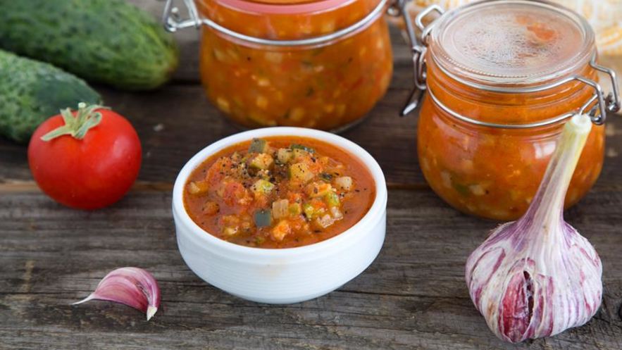 Рецепт огуречно-томатной приправа в стиле аджики